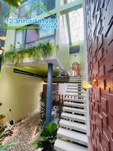 Cần bán nhà 2 tầng MT KD đường Võ Duy Dương, quận Liên Chiểu giá sập hầm chỉ hơn 5 tỷ. - 2