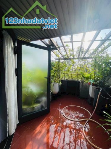 Cần bán nhà 2 tầng MT KD đường Võ Duy Dương, quận Liên Chiểu giá sập hầm chỉ hơn 5 tỷ.