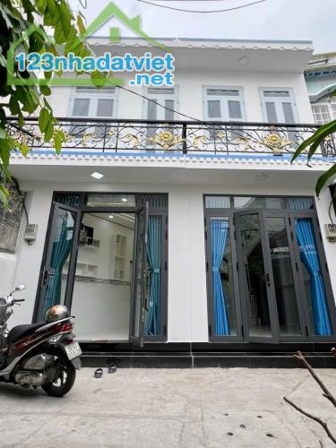 Bán nhà Gò Xoài, gần Tân Kỳ Tân Quý, Tân Phú, 18m2 - 3x6 - 2 tầng, chỉ hơn 1 tỷ
