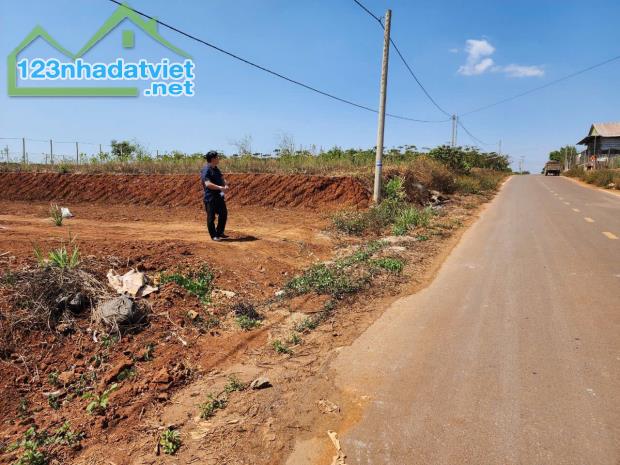 260m2 đất nền giá chỉ 4,2 triệu/m2 cách sân bay Liên Khương 9km Đức Trọng - 1