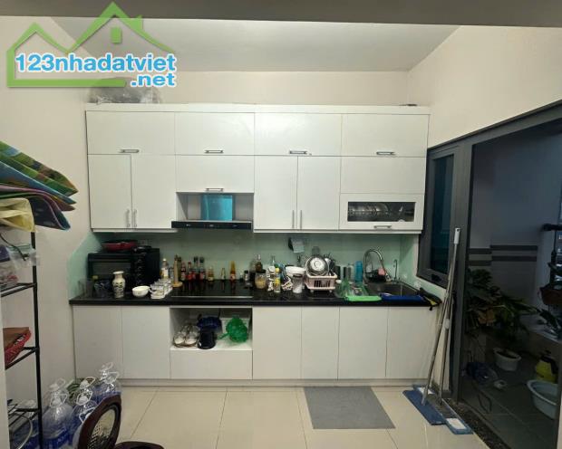 BÁN GẤP CC - C2 XUÂN_ĐỈNH,  323 ĐƯỜNG XUÂN ĐỈNH Thông NGOẠI GIAO ĐOÀN - 75m - 5 tỷ - 4