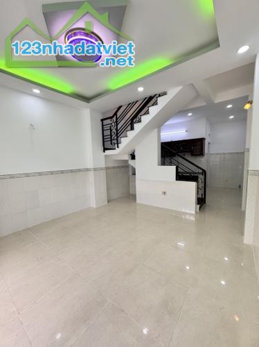 💥ÂU DƯƠNG LÂN QUẬN 8 - 2 TẦNG MỚI, Ở NGAY - HẺM 3 GÁC SÁT HXH - 4X10M VUÔNG A4 - HƠN 4T - 1