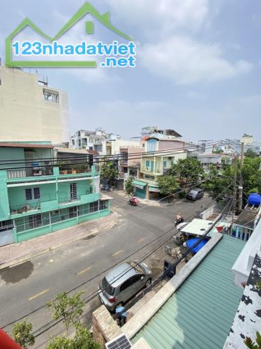 MẶT TIỀN ĐƯỜNG P4 QUẬN 8 - GẦN CHỢ PHẠM THẾ HIỂN - KẾ BÊN PARC MALL - 65M2 - 9.1 TỶ