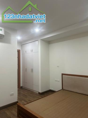 Căn hộ Goldmark S2, 3 phòng ngủ, 104m. Nội thất cơ bản trang bị đầy đủ đẹp. - 3