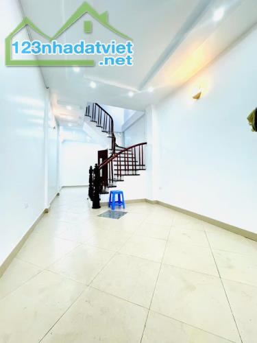 SIÊU PHẨM 7PHÒNG VỪA Ở VỪA CHO THUÊ – VỊ TRÍ ĐẮC ĐỊA MỸ ĐÌNH – DOANH THU 30TR/THÁNG