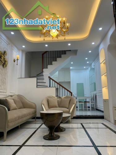 Nhà đẹp phố Nguyễn Trãi – Thanh Xuân, 48m² – Gần Ga Hà Đông, nhà đẹp, ở ngay
