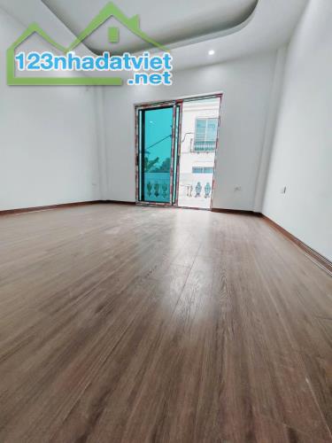 BÁN NHÀ 53M² X 3 TẦNG – GIÁ CHỈ NHỈNH 3 TỶ – CÁCH BẾN XE YÊN NGHĨA 4KM - 3