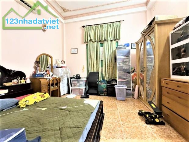8 TỶ HƠN - NHÀ HẺM 1/ QUẬN 10 - GẦN HỌC VIỆN HÀNH CHÍNH - 45M2 4 TẤM 4PN - TIỆN MỞ VP CTY