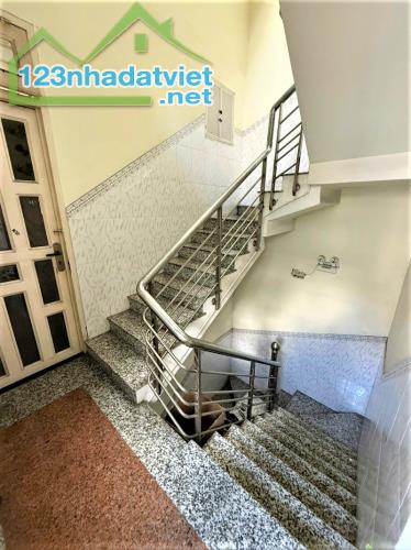 12 TỶ X TL - TÒA NHÀ 10 CHDV TÂN BÌNH - HXH NGAY CHỢ PHẠM VĂN HAI & GẦN SÂN BAY, HĐT 50TR - 3