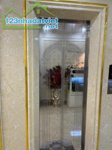 Bán nhà phố Phùng Chí Kiên– Ô tô vào nhà – Thang máy – Phân lô quân đội – 2 thoáng trước s