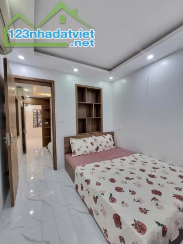 Bán căn hộ tập thể Giải Phóng, Đống Đa, căn góc, ô tô đỗ cửa, nhà đẹp ở luôn - 2