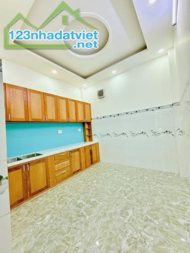Nhà Đường Trần Bình Trọng Phường 1 Quận 10. - 2