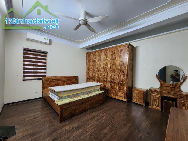 Cần bán gấp nhà dân xây Tân Phong 64m2, 4T, lô góc, ô tô  giá tốt - 3