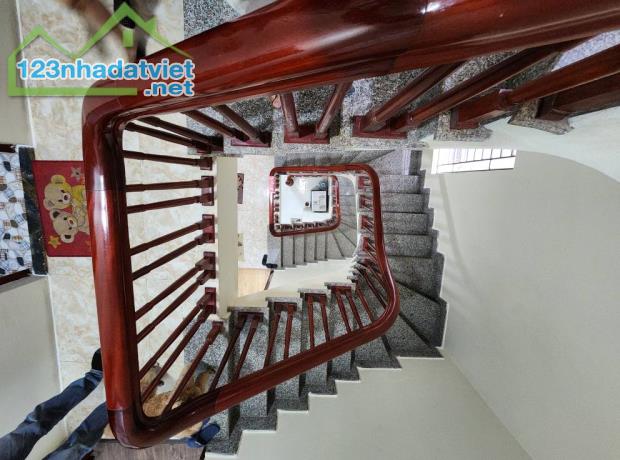 Cần bán gấp nhà dân xây Tân Phong 64m2, 4T, lô góc, ô tô  giá tốt - 5