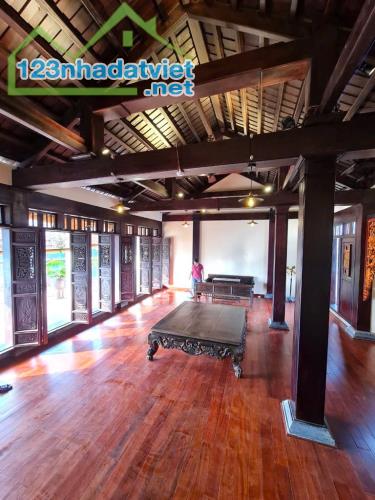 Mặt phố Hoàng Cầu - Tòa VP 8 nổi 1 hầm - Thang máy  - View hồ. - 1