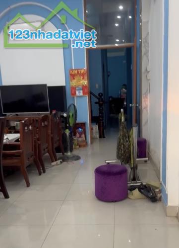Nhà mặt tiền TL15 – Vị trí vàng, dáng nhà chuẩn – 1 trệt 1 lầu BTCT, dài 28m đẳng cấp, 3PN - 1