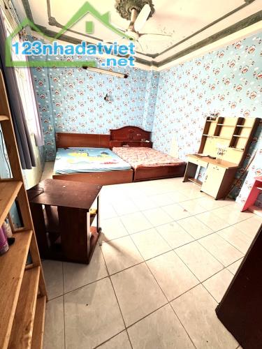 CẦN BÁN GẤP NHÀ - HXH THẠCH LAM, GẦN THOẠI NGỌC HẦU, TÂN PHÚ - 79M2 - 4 TẦNG. CHỈ 7,9 TỶ. - 4