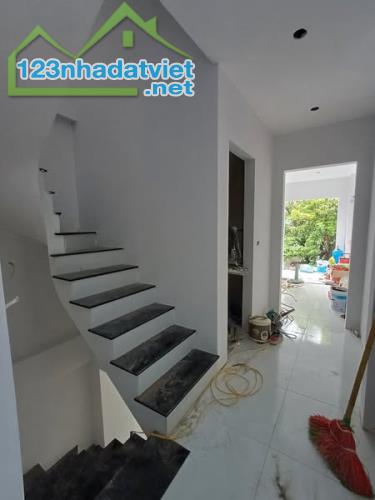 💥LÔ GÓC 3 THOÁNG - 43M2 - NGÕ THÔNG - Ô TÔ NGỦ TRONG GARA - FULL NỘI THẤT - 2