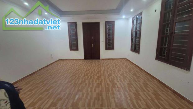 BÁN CĂN LIỀN KỀ LICOGI KHUẤT DUY TIẾN, Ô TÔ TRÁNH, VỊ TRÍ ĐĂC ĐỊA, DT: 155M2, GIÁ 42,5 TỶ - 3