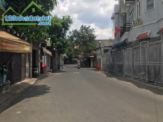 4412 – Bán nhà Mặt tiền kinh doanh đường TCH26, DT 70m2, sổ riêng A4, chỉ 4.3 tỷ TL - 1