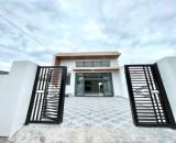 Nhà 1 trệt 1 lửng, 3PN, 150m2, SHR, Củ Chi, mà giá chỉ có 1 tỷ 400.