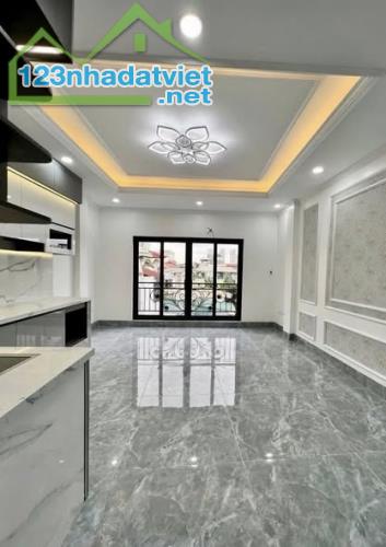 CĂN DUY NHẤT CÒN SÓT LẠI  NGUYỄN VĂN CỪ - LONG BIÊN. - 3