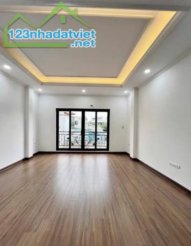 CĂN DUY NHẤT CÒN SÓT LẠI  NGUYỄN VĂN CỪ - LONG BIÊN. - 4