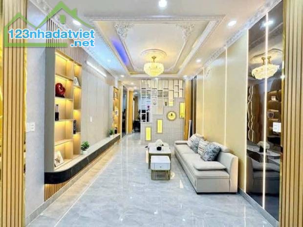 Bán nhà siêu phẩm mặt tiền giá mà mềm - 5