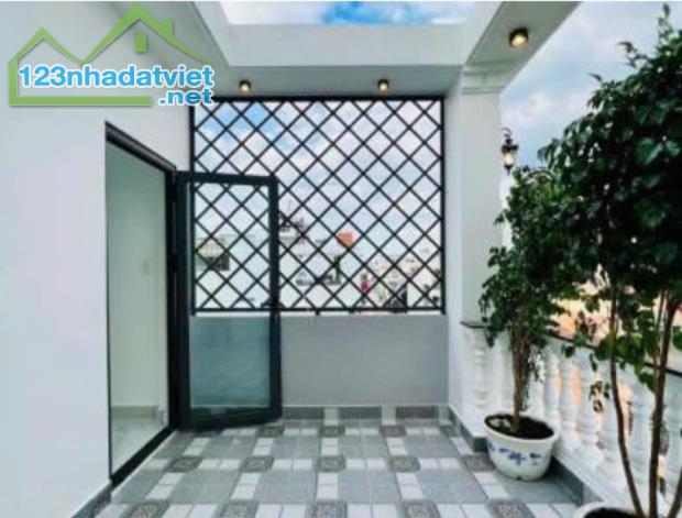 Cần bán nhà gấp ở Đường Cô Giang, Phường 2, Phú Nhuận - 4