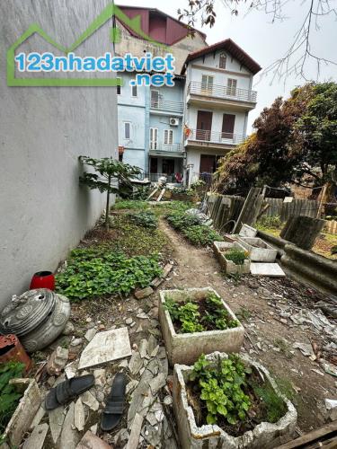 Bán 70m2 đất thổ cư Cổ Linh - 10m ra ô tô tránh - sát phố - chỉ nhỉnh 130tr/m2 - 3