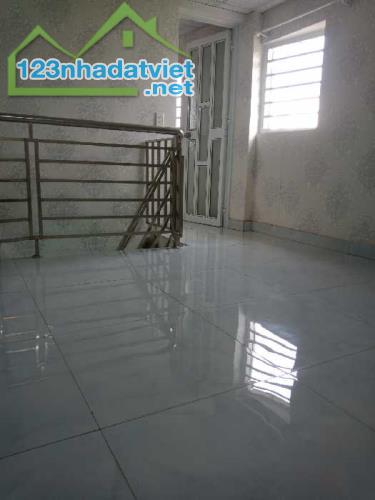 Cần Bán Nhà Hiệp Thành 13 Quận 12 DT Khủng - 2