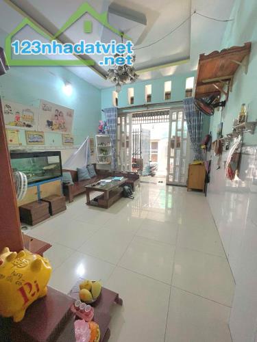 NHÀ ĐẸP 2 TẦNG SÁT CHỢ PHẠM ĐĂNG GIẢNG GẦN M1 GIÁP TÂN PHÚ - 53M2 (4x13.5). CHỈ NHỈNH 4 TỶ - 5