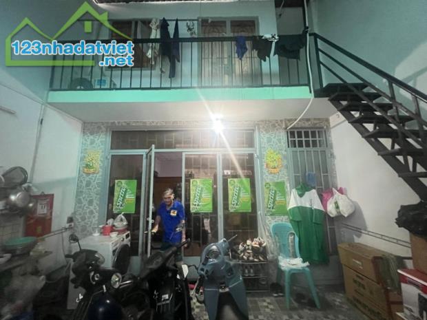Bán nhà 75m2, Hẻm xe hơi Đường Đô Đốc Chấn, Quận Tân Phú - 1