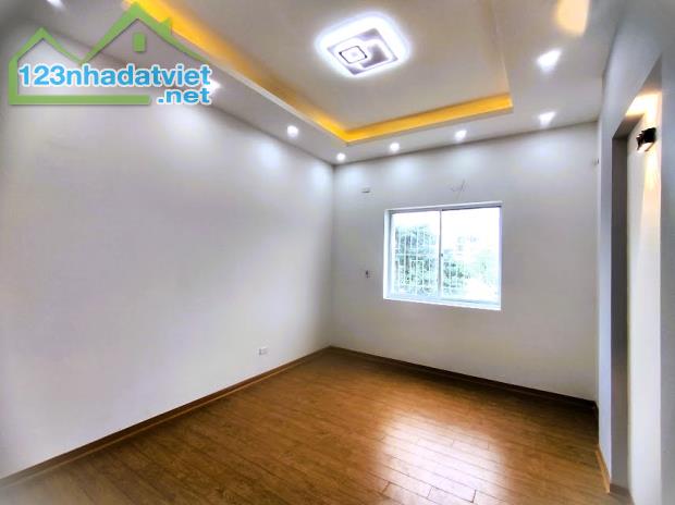 Bán căn hộ 2PN 86m2 – Nhà mới đẹp - Đối diện công viên Hòa Bình - 2