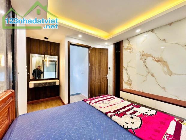 BÁN  GẤP NHÀ HAI BÀ TRƯNG -TIỆN ÍCH NGẬP TRÀN -AN SINH TỐT DT 30M2 4 TẦNG GIÁ CHỈ 5.48 TỶ - 5