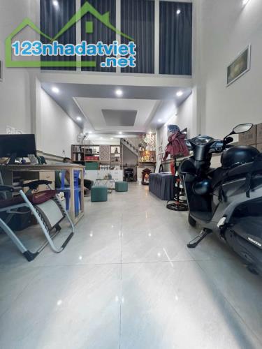 Ngộp Bank giảm 500tr nhà Đỗ Nhuận Tân Phú gần chợ Sơn Kỳ 48m2 ,2 Tầng 5 tỷ - 1