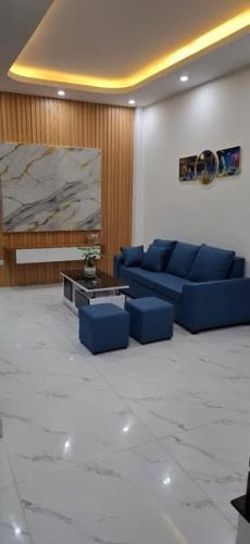 Chủ gửi bán căn nhà riêng Phúc Lợi 30,5m2 5 tầng 3PN oto đỗ cửa giá 5,3 tỷ(Bao thuế phí).