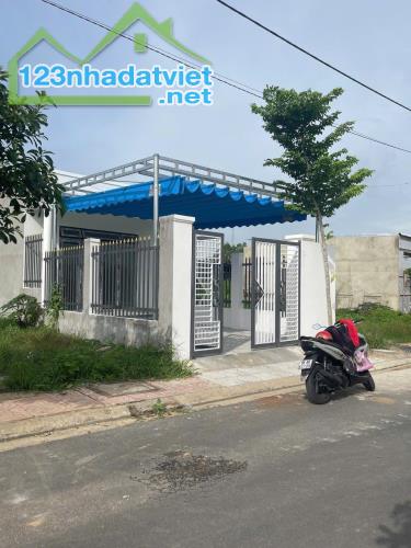 Nhà mới, sổ riêng thổ cư 100% – Gần QL1A, chợ Trà Cổ – Giá 1.55 tỷ – Thuê sẵn 3tr/tháng