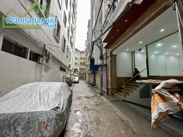 (Tin thật 100%) Bán tòa VP kết hợp CHDV 80m2 x 9T tại phố Đê La Thành - Kim Mã - Phân lô - 1