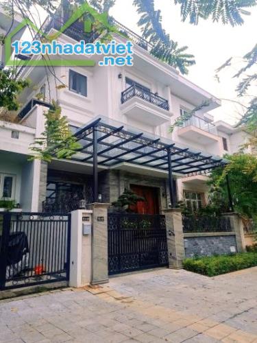 🏡 BÁN BIỆT THỰ SÀI ĐỒNG 155m² – HÀNG XÓM VINHOME, AEON MALL – CHỈ 39 TỶ!