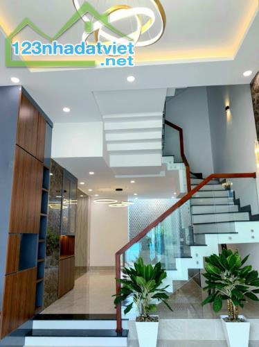 Bán nhà 4 tầng, 90m², 4PN, 5WC, Q.2, 8.2 tỷ, sổ hồng - 3