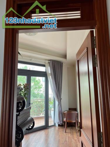 BÁN VILLA GẦN HỒ XUÂN HƯƠNG - PHƯỜNG 9 ĐÀ LẠT - 1