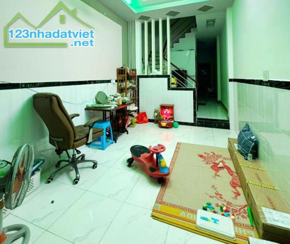 Ô tô ngủ trong nhà, Gò Vấp, 60m2, 2 Tầng, 4 Tỉ hơn - 3