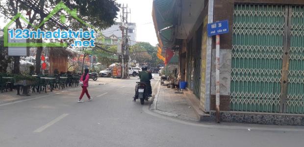 NHÀ MỚI GẦN PHỐ- LÔ GÓC- 6 TẦNG - NGÕ THÔNG, CẦU AM, 7.5tỷ.