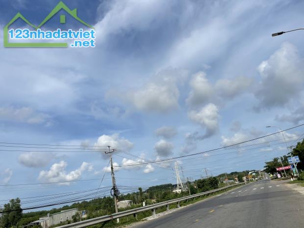 Bán đất thổ cư Quốc Lộ 55, Tân Phước, thị xã LaGi chỉ 2 tỷ gần cổng chào - 1
