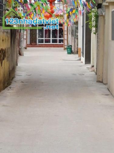 B.ÁN ĐẤT TẶNG NHÀ 2 TẦNG 💥LIÊN MẠC - TÂY TỰU 60M2 - Ô TÔ TRÁNH CÁCH 10M - VIEW CÔNG VIÊN