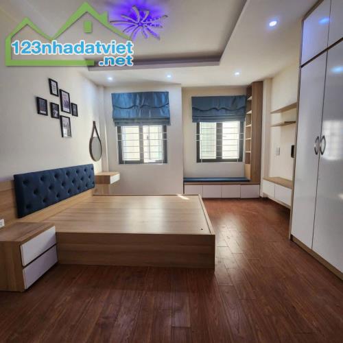 🏡 Nhà mới Ngọc Thụy, Long Biên, 30m2 x 4 tầng, Đủ nội thất, Ở ngay, Ko QH, giá 5 tỷ 2 - 1
