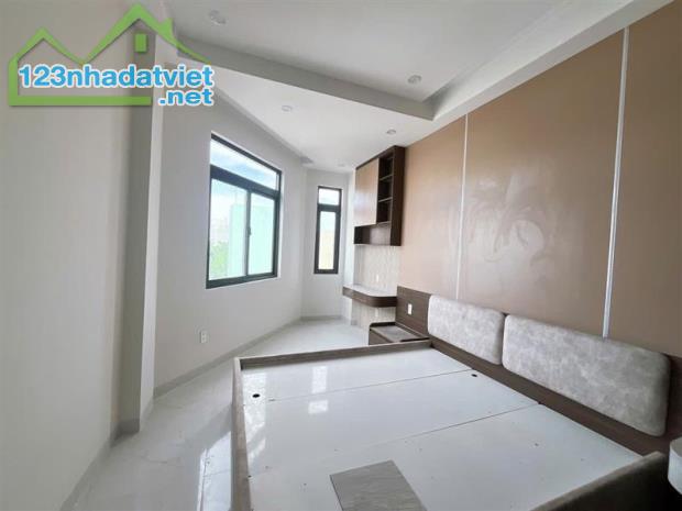 Bán gấp nhà mới đẹp lung linh ở ngay Phạm Hữu Lầu, full nội thất xịn, 58m2, SHR, - 2