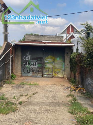 💥 Bán đất Mặt Tiền Trục Chính Y Wang 5x36m. 💰 3,7 Tỷ