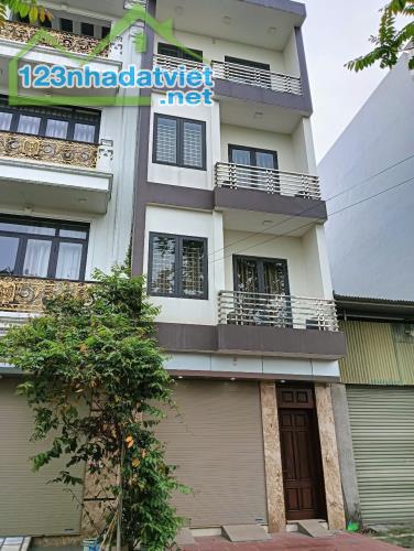 Bán nhà 4 tầng tại phú điền hương mạc giá đầu tư